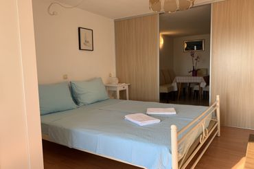 Bedroom with double bed