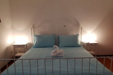 Apartment B2, bedroom