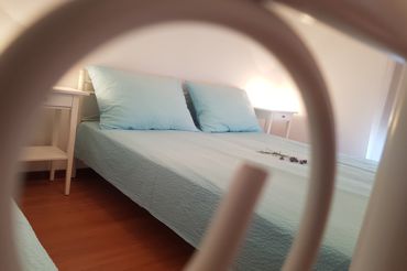 Apartment B2, bedroom